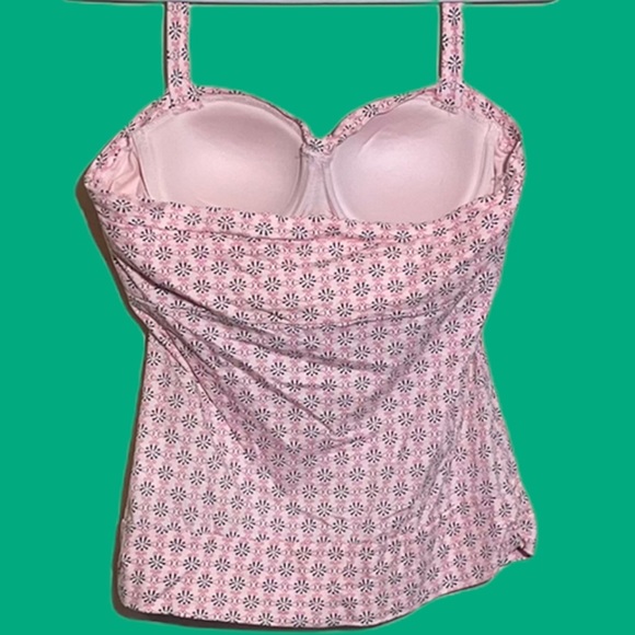 Y2K LEI Halter Top - Picture 5 of 6